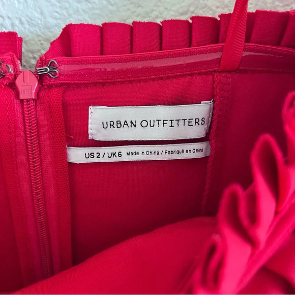 Urban Outfitters Red Off Shoulder Ruffle Romper - Picture 5 of 12